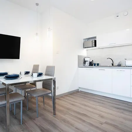 Piec Morz By Renters * Sianozety