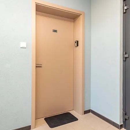 Piec Morz By Renters Apartment